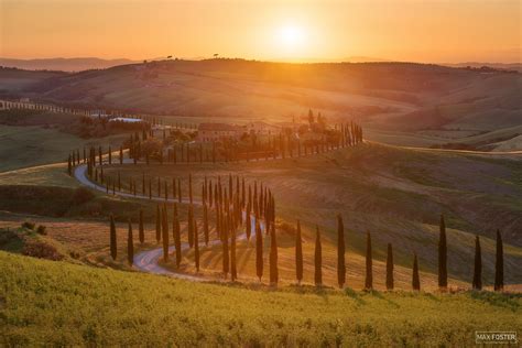  Beneath the Tuscan Sun: A Romantic Escape to Self-Discovery and Rustic Italian Charms